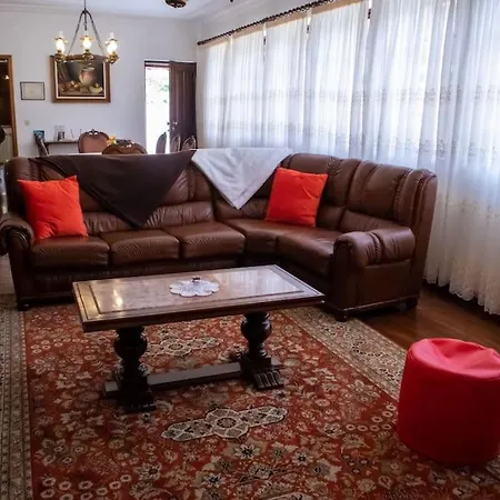 Casa Dos Leões- Aldeia Dos 4 Abades *