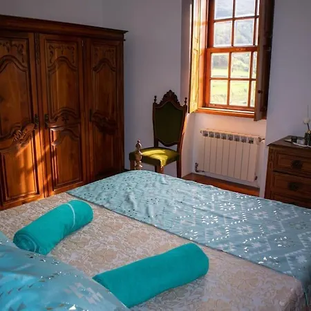 Casa Dos Leoes- Aldeia Dos 4 Abades بيت للعطل *