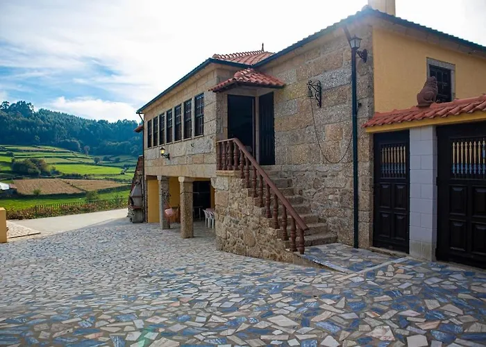 Casa Dos Leoes- Aldeia Dos 4 Abades *