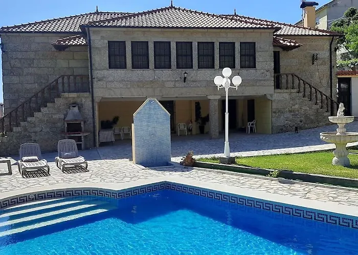 Casa Dos Leoes- Aldeia Dos 4 Abades *