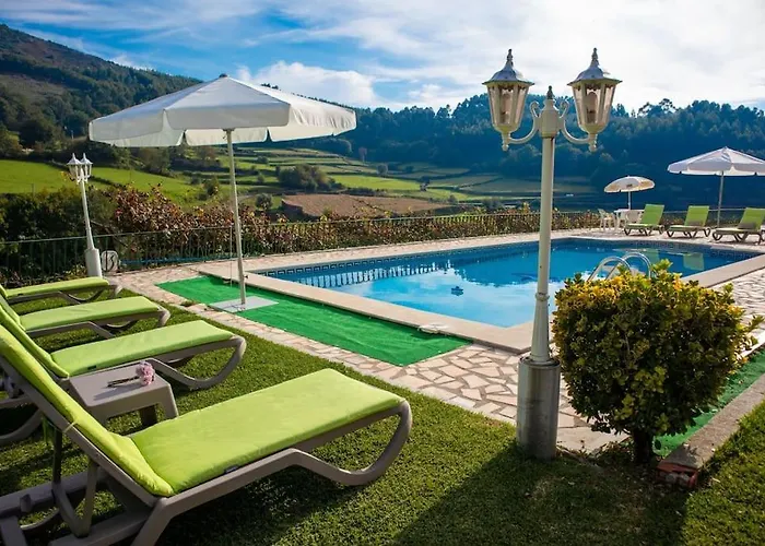 Casa Dos Leoes- Aldeia Dos 4 Abades بيت للعطل